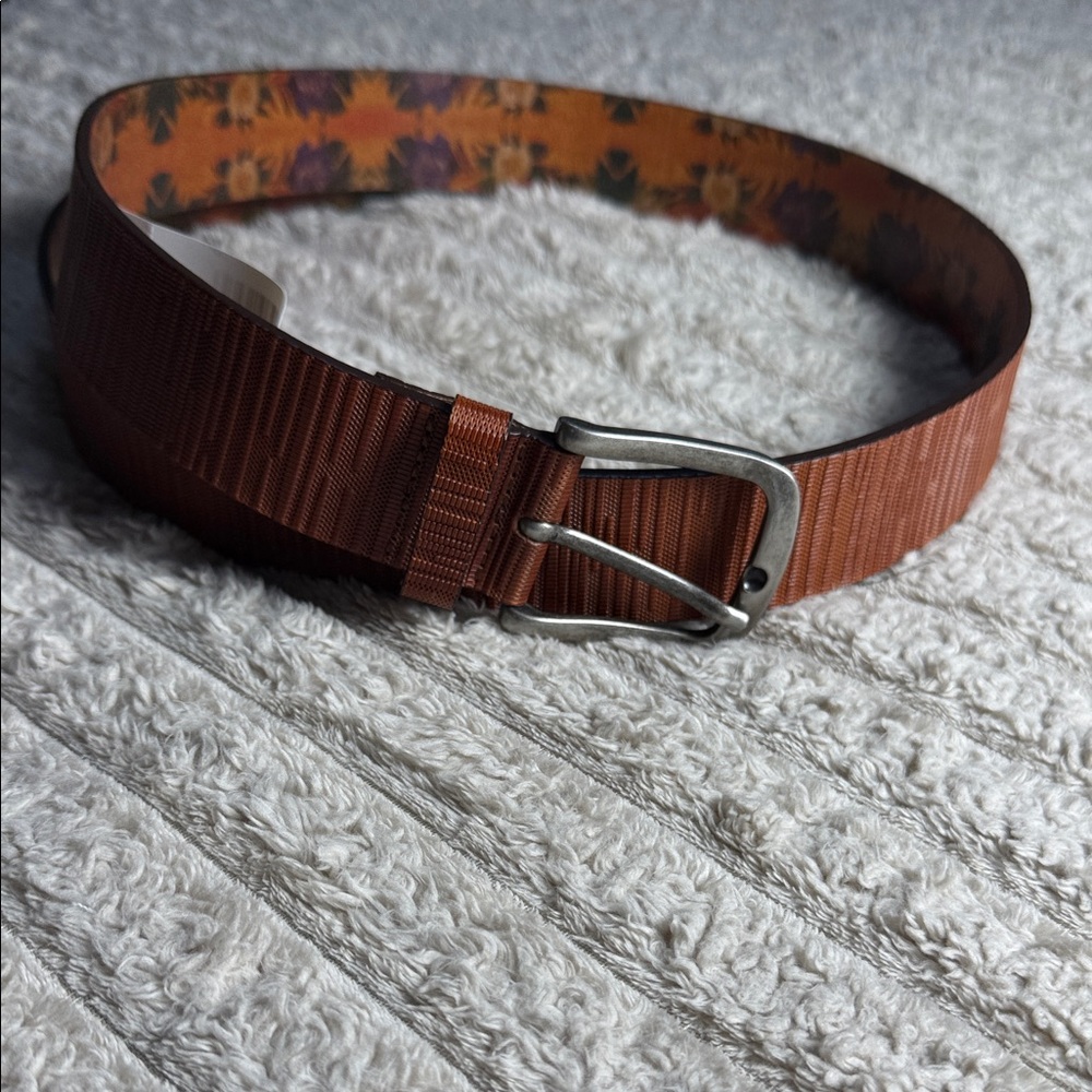 Tommy Bahama Rust Brown Web Belt with Silver Buckle and Floral Lining